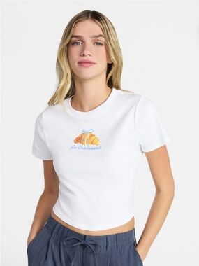 No Boundaries NEW Le Croissant Graphic Crop Crew Tee - Juniors Large 12-14